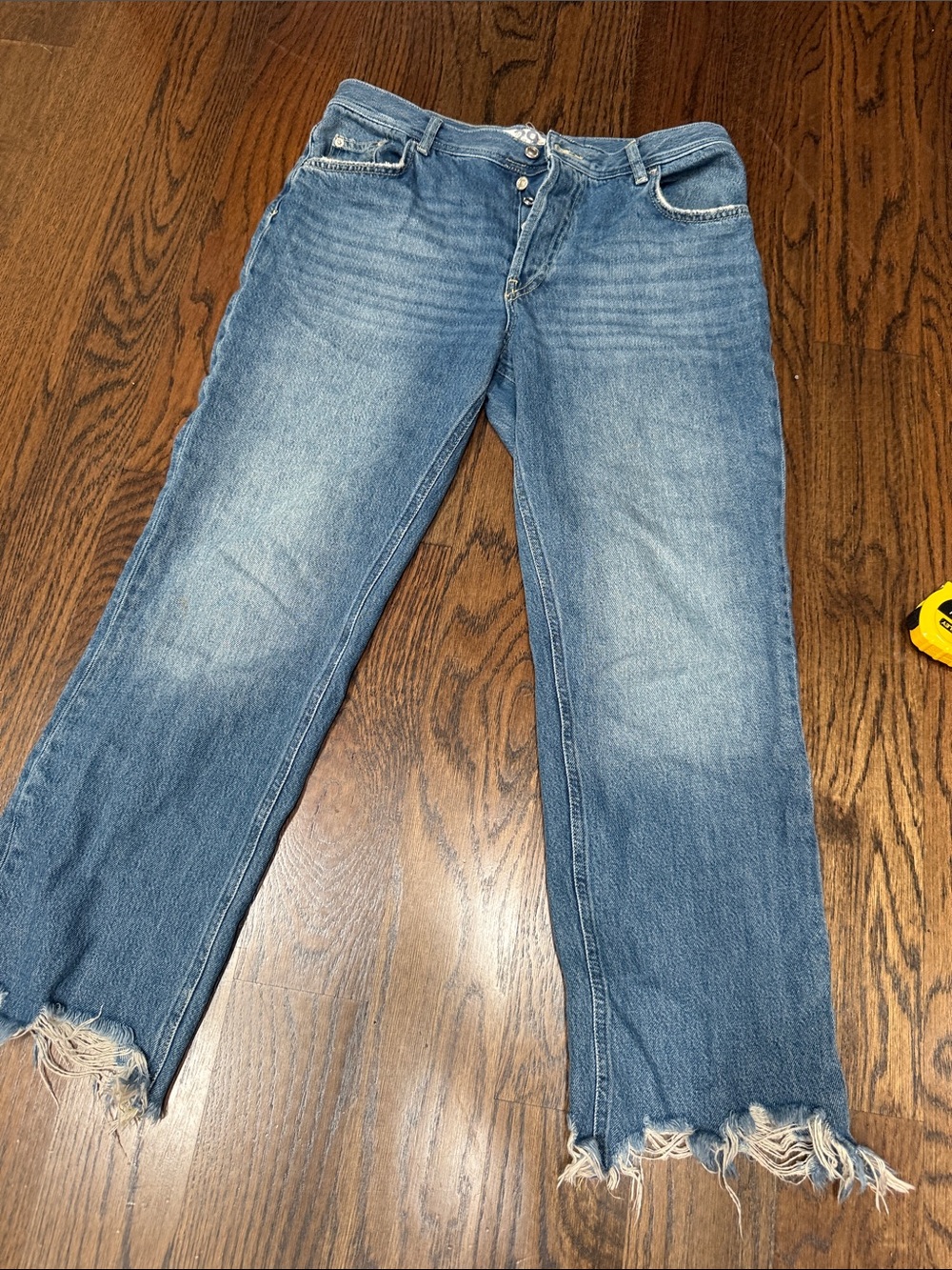 We The Free Distressed Cropped Blue Jeans